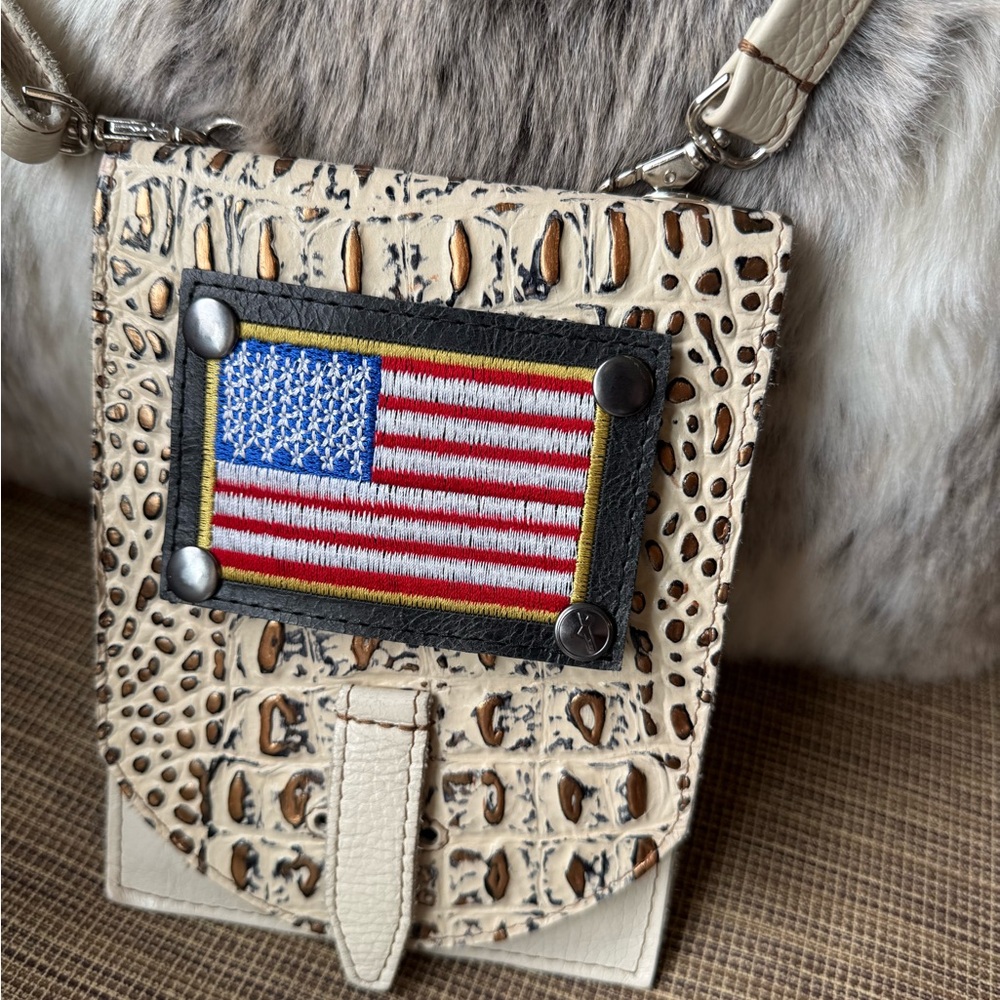 Sue Mini Crossbody w/ 2 removable patches from Pure Dixie - Picture 3 of 11